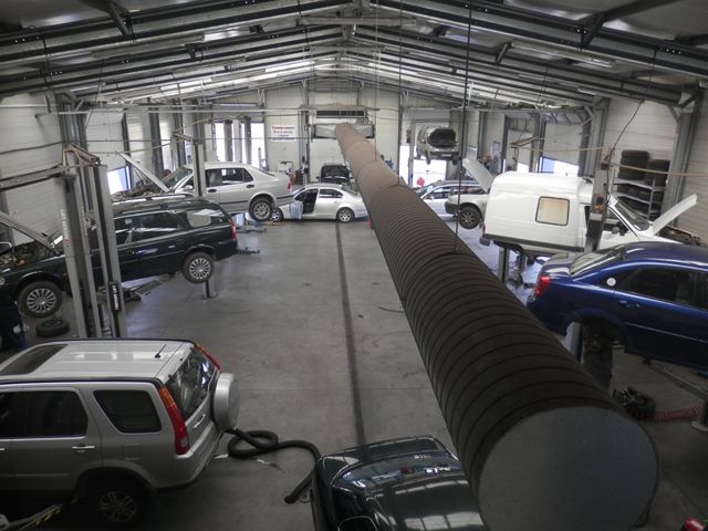 Inside the Avtofar workshop